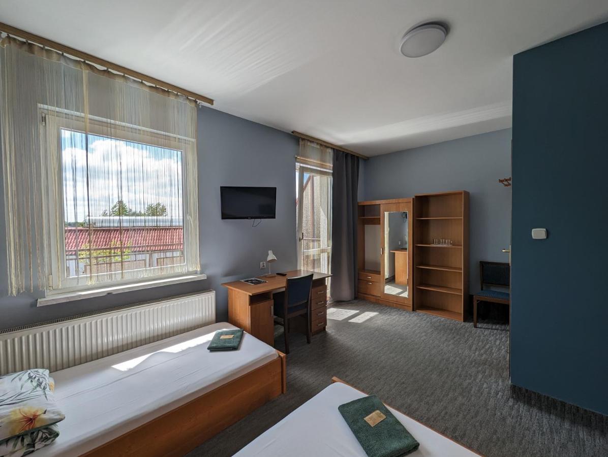 Motel Drabek Tarnowskie Góry 外观 照片