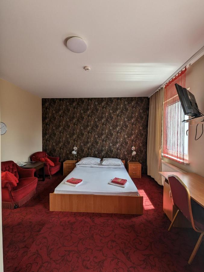 Motel Drabek Tarnowskie Góry 外观 照片