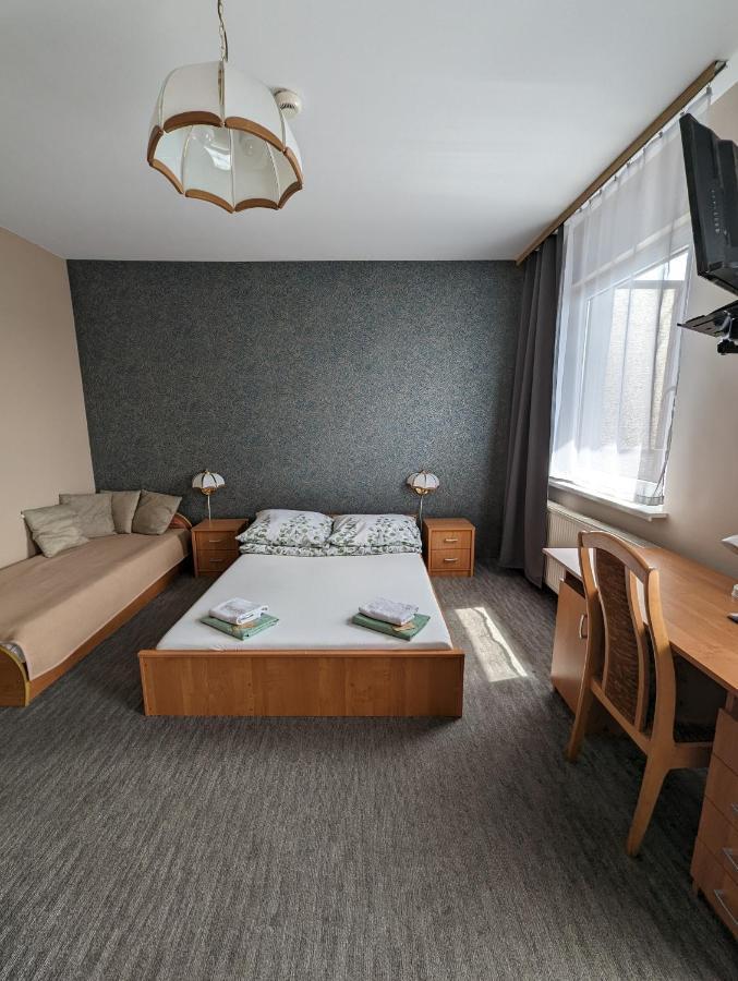 Motel Drabek Tarnowskie Góry 外观 照片
