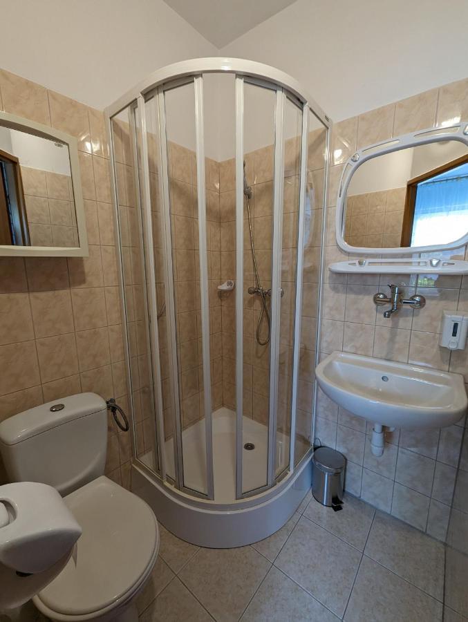 Motel Drabek Tarnowskie Góry 外观 照片